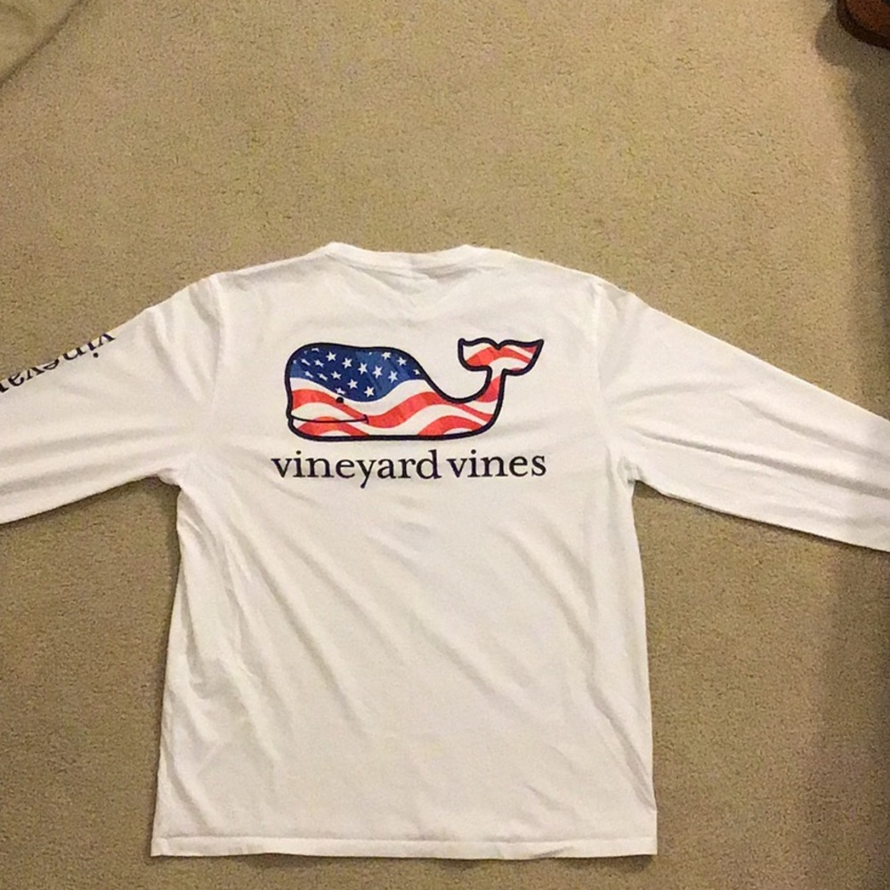 Long Sleeve T-shirt by Vineyard Vines
